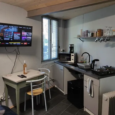Les Eylauds Apartment