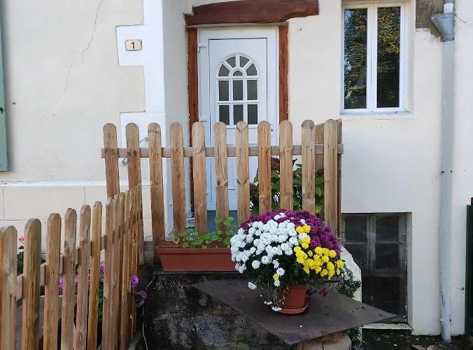 Les Eylauds Apartment